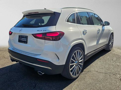 Used 2026 Mercedes-Benz GLA 35 AMG 4MATIC image 3
