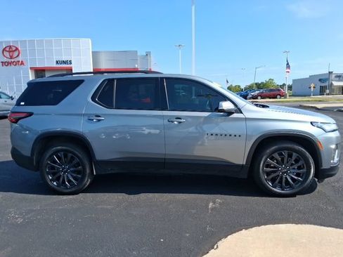 Used 2023 Chevrolet Traverse RS w/ LPO, Floor Liner Package AWD/4WD image 5