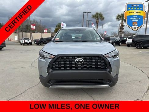 Certified 2025 Toyota Corolla Cross L FWD image 2