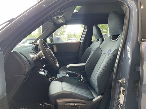 Used 2025 MINI Cooper Countryman S image 9