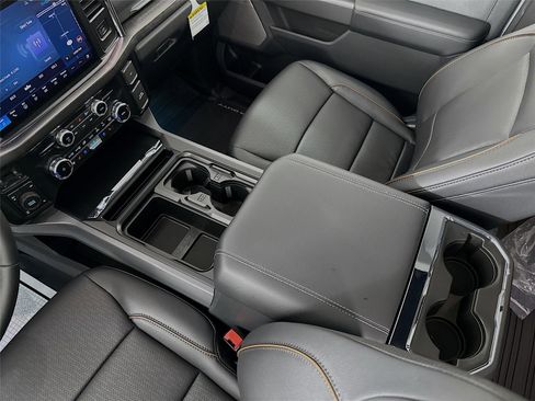 New 2026 Ford F250 Lariat w/ Black Appearance Package image 26