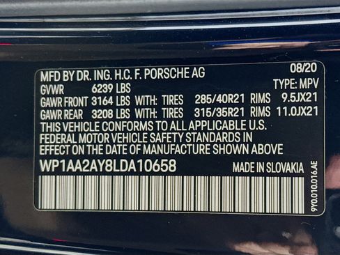 Used 2020 Porsche Cayenne image 38