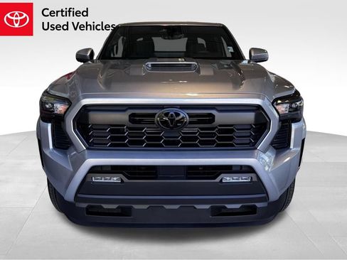 Certified 2026 Toyota Tacoma TRD Sport AWD/4WD image 2