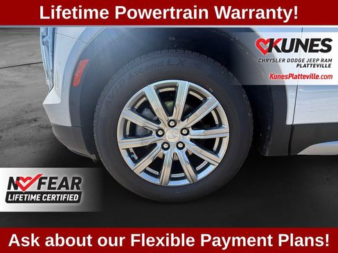 Used 2023 Cadillac XT4 Premium Luxury w/ Enhanced Visibility Package AWD/4WD image 11