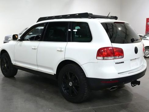 Used 2006 Volkswagen Touareg V10 TDI AWD/4WD image 13