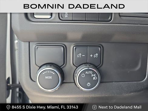 Used 2024 Chevrolet Tahoe LT image 23