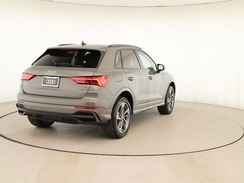New 2025 Audi Q3 2.0T Premium image 6
