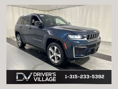 New 2026 Jeep Grand Cherokee Limited AWD/4WD image 1