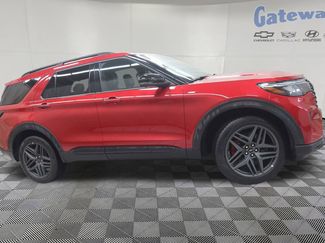 Used 2025 Ford Explorer ST-Line w/ ST-Line Street Pack AWD/4WD 360° Tour