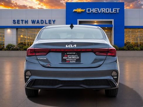 Used 2024 Kia Forte LXS FWD image 6