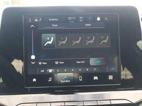 New 2026 Jeep Compass Latitude image 16