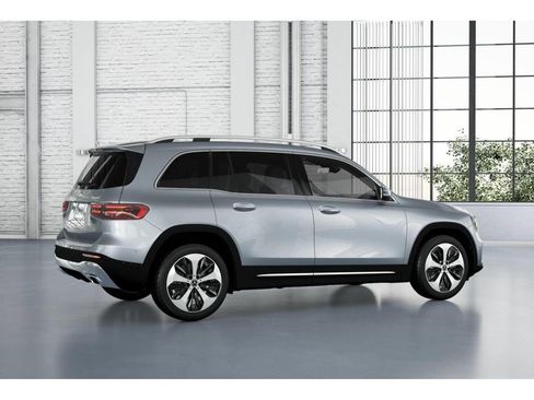 New 2026 Mercedes-Benz GLB 250 4MATIC image 19