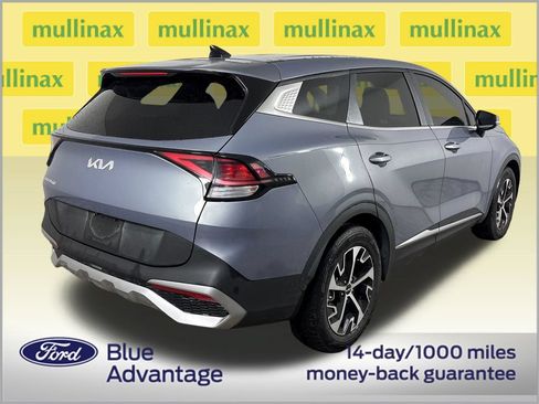 Used 2023 Kia Sportage EX FWD image 4