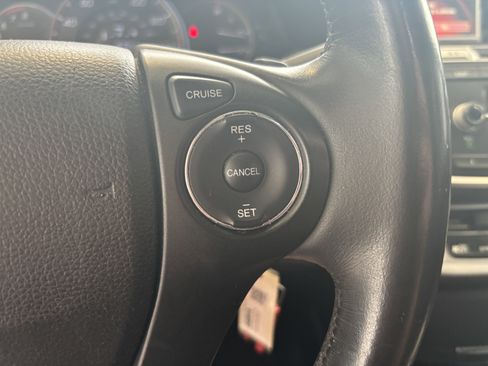 Used 2014 Honda Accord Sport image 9