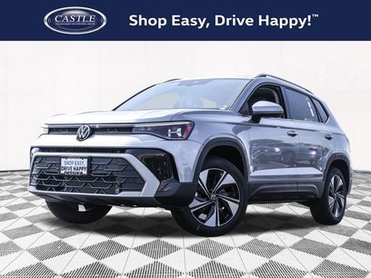 New 2025 Volkswagen Taos SE