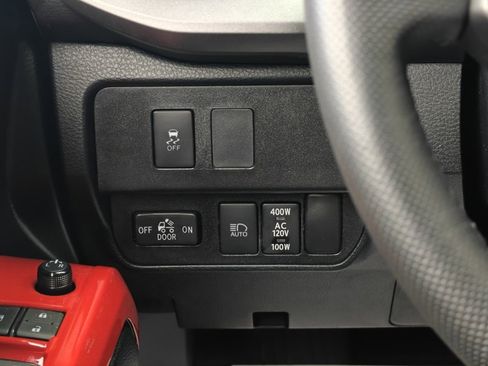 Certified 2021 Toyota Tacoma TRD Off-Road image 23