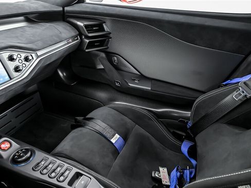 Used 2020 Ford GT Carbon Series RWD image 55