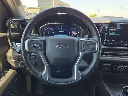 Used 2024 Chevrolet Silverado 1500 LT Trail Boss w/ Convenience Package II AWD/4WD image 20
