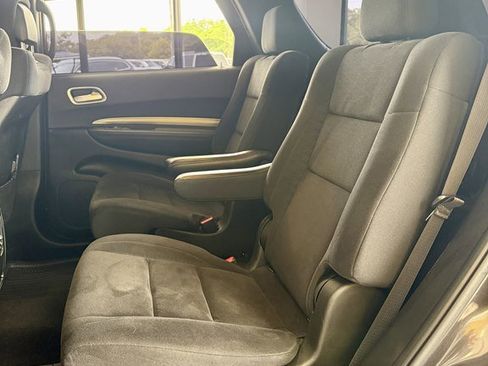 Used 2019 Dodge Durango SXT RWD image 17
