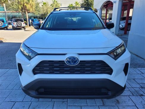 Used 2022 Toyota RAV4 LE image 19