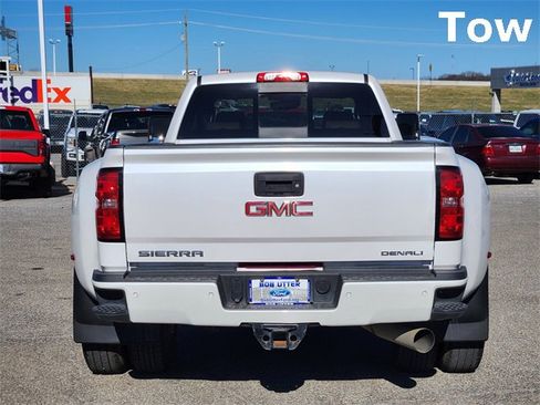 Used 2018 GMC Sierra 3500 Denali w/ Duramax Plus Package image 6