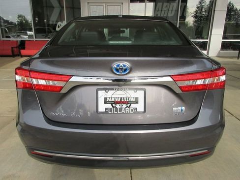 Used 2015 Toyota Avalon XLE Touring FWD image 10