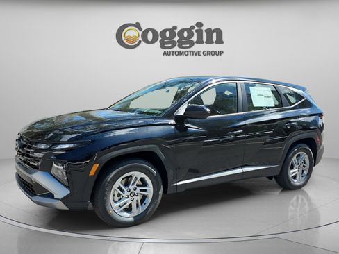 New 2026 Hyundai Tucson SE image 1