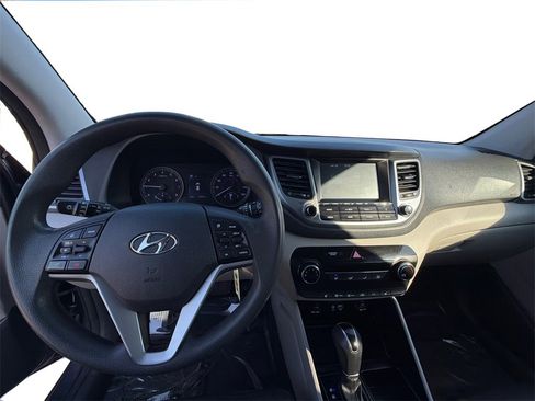 Used 2018 Hyundai Tucson SEL image 21