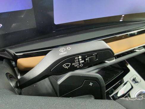 New 2026 Audi A6 Premium Plus AWD/4WD image 18
