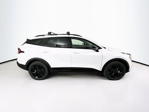 Certified 2025 Kia Sportage X-Line AWD/4WD image 4