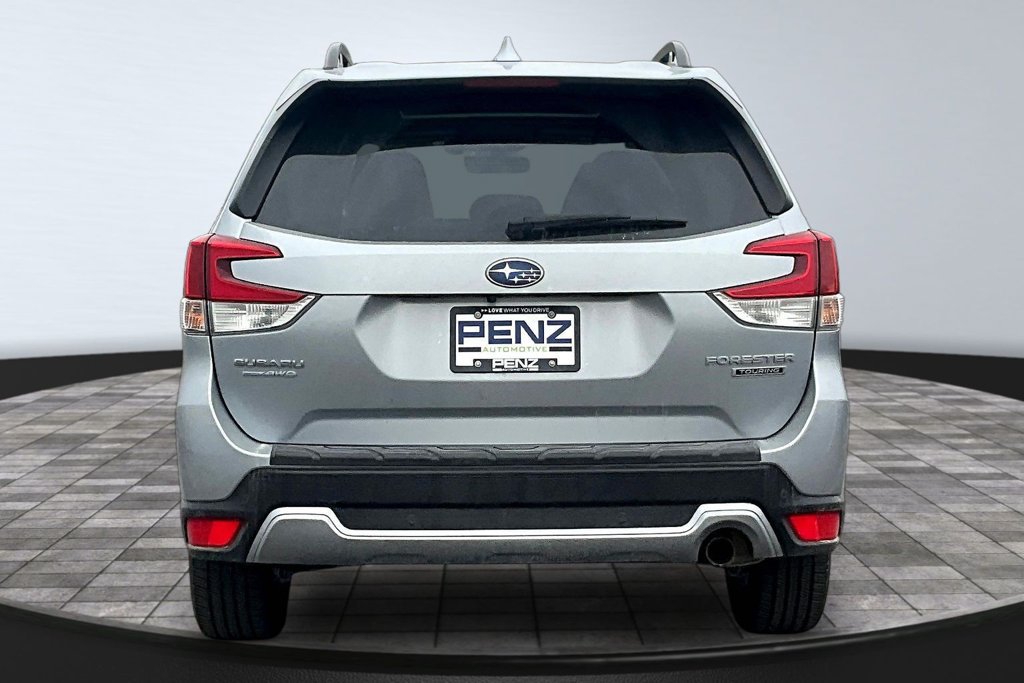 Used 2021 Subaru Forester Touring AWD/4WD image 5