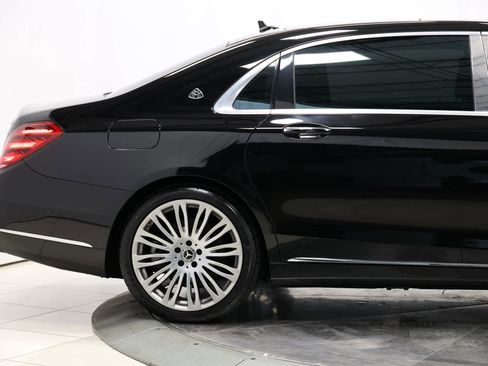 Used 2018 Mercedes-Benz Maybach S 560 4MATIC image 57