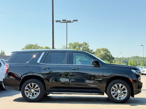 Used 2024 Chevrolet Tahoe LS AWD/4WD image 34