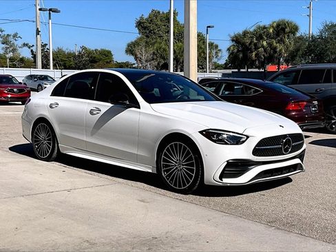Used 2023 Mercedes-Benz C 300 Sedan image 2