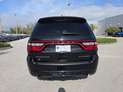 Used 2022 Dodge Durango Citadel image 4