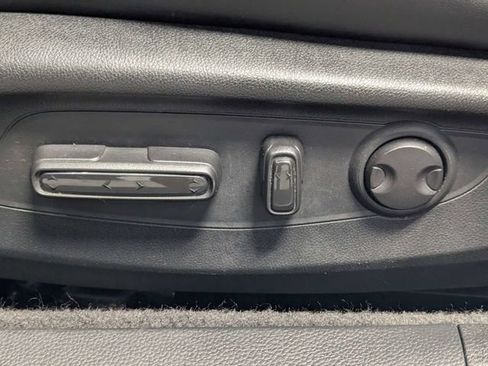 Used 2024 Honda Accord Touring image 11