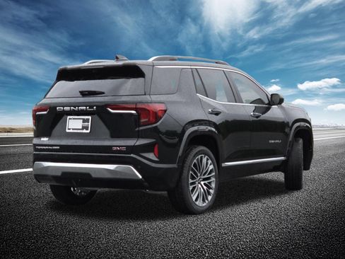 New 2026 GMC Terrain Denali w/ LPO, Floor Liner Package AWD/4WD image 19