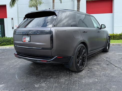 Used 2023 Land Rover Range Rover Long Wheelbase Autobiography AWD/4WD image 17