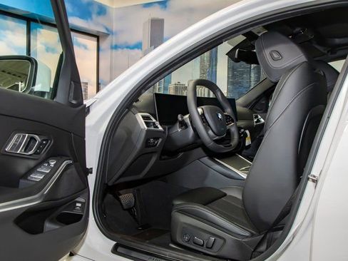 Used 2025 BMW 330i xDrive Sedan w/ M Sport Package image 13