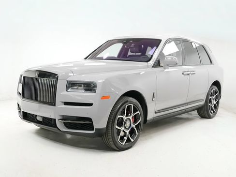 Used 2024 Rolls-Royce Cullinan Black Badge AWD/4WD image 1