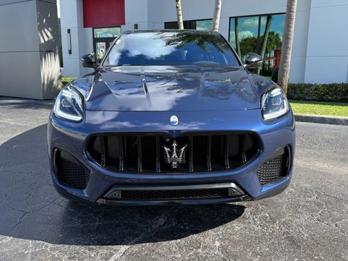 Used 2025 Maserati Grecale Modena image 9