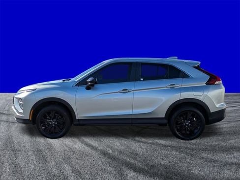 Used 2024 Mitsubishi Eclipse Cross LE AWD/4WD image 7