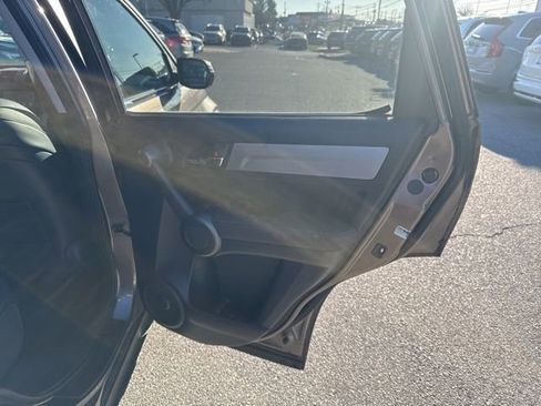 Used 2011 Honda CR-V EX-L image 6
