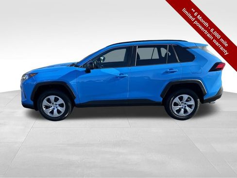 Used 2019 Toyota RAV4 LE image 2