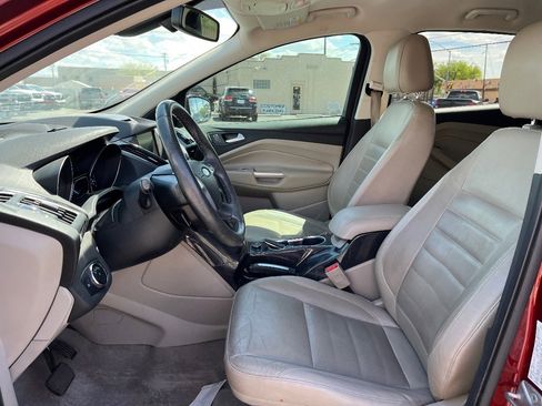 Used 2014 Ford Escape Titanium FWD image 11