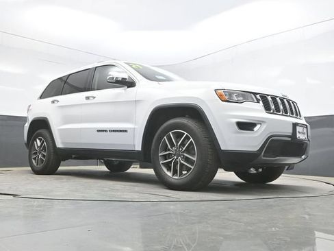 Used 2021 Jeep Grand Cherokee Limited AWD/4WD image 33