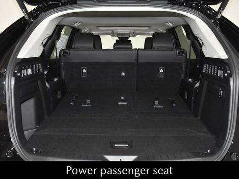 New 2026 MAZDA CX-90 3.3 Turbo w/ Preferred Package AWD/4WD image 28