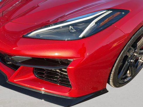 Used 2024 Chevrolet Corvette Z06 w/ Stealth Interior Trim Package image 17