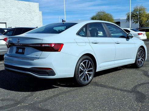 New 2026 Volkswagen Jetta SE FWD image 4