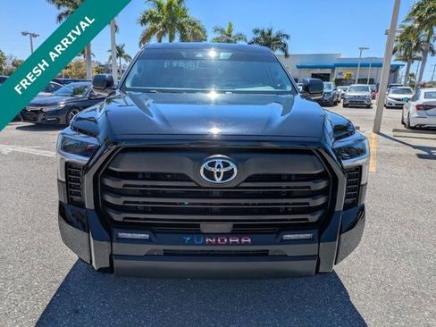 Used 2023 Toyota Tundra SR5 w/ SR5 Premium Package image 9